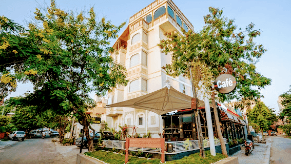 Hotel Ratangarh Palace – photo 1