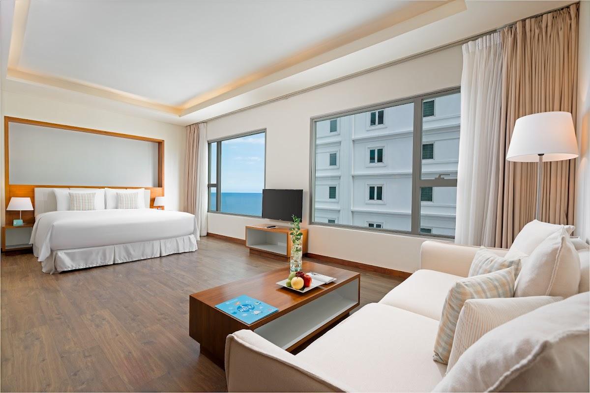 A La Carte Danang Beach – photo 1