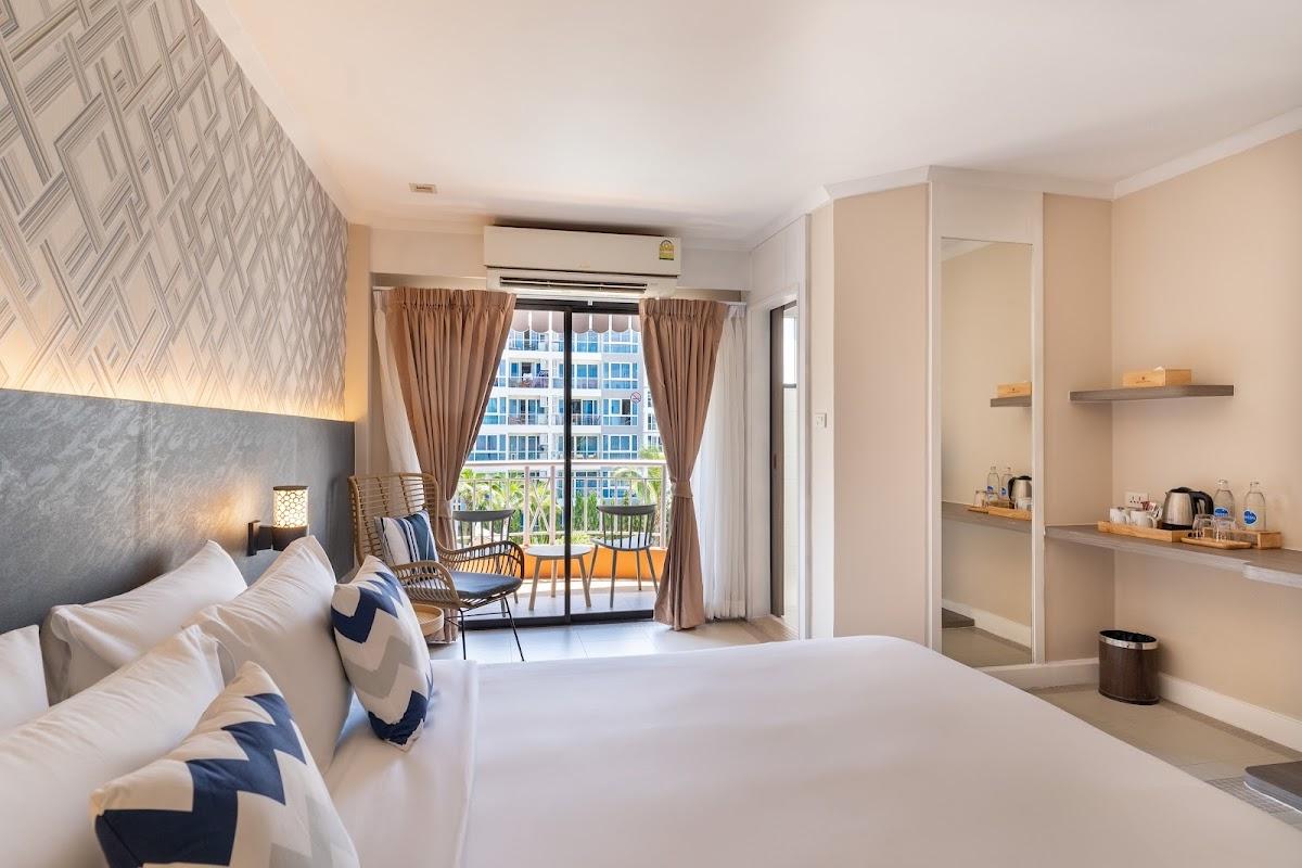 Heeton Concept Hotel Pattaya by Compass Hospitality – photo 2