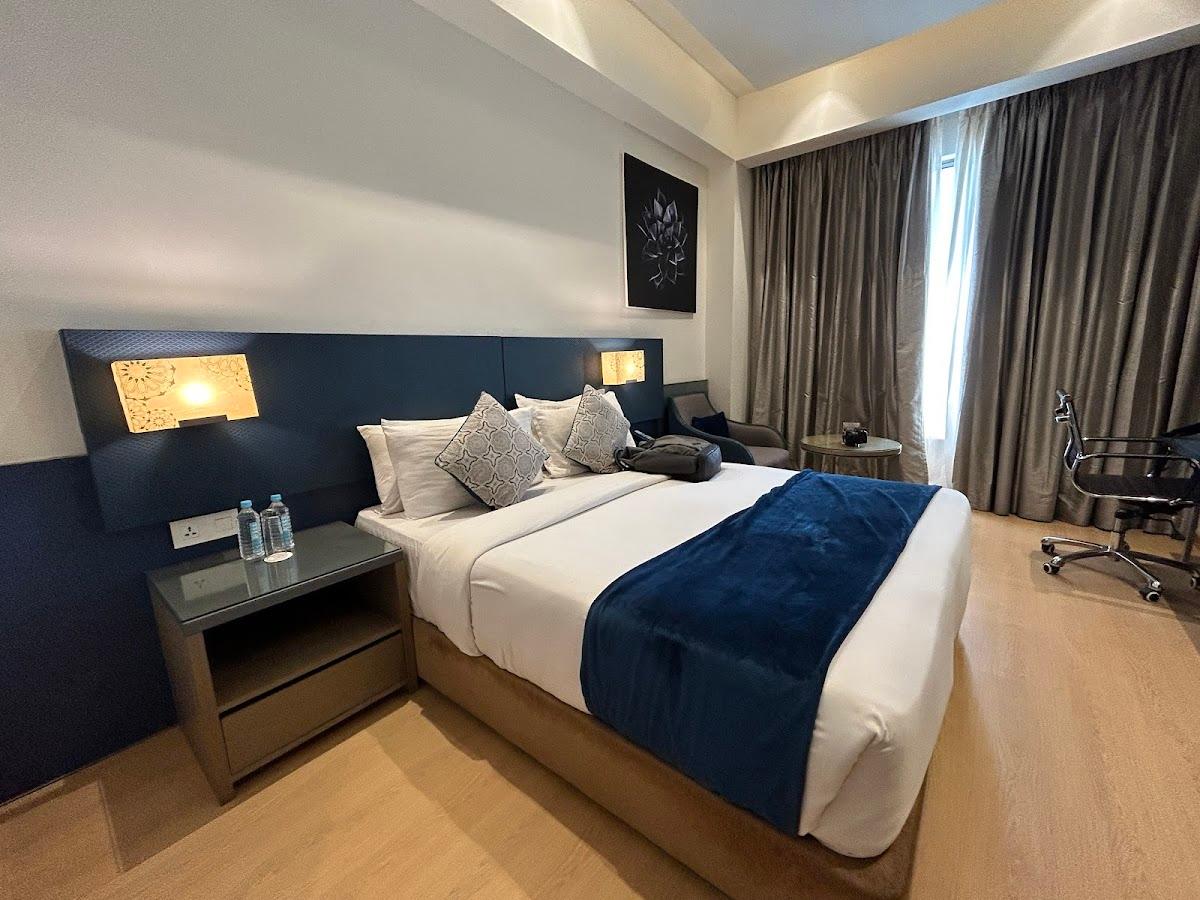 Ramada by Wyndham Lucknow Hotel and Convention Center – photo 2