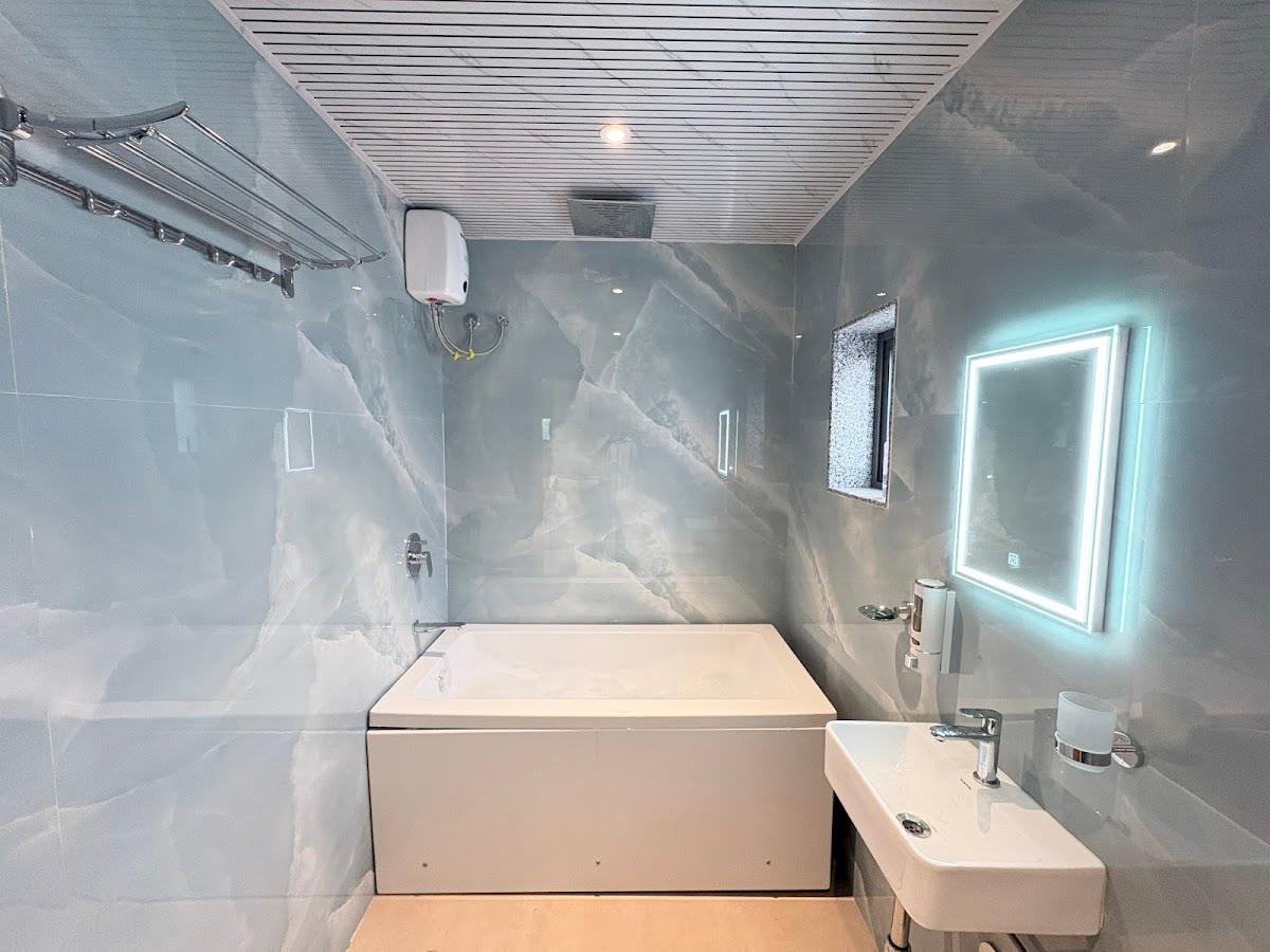Hotel Safe House – photo 1