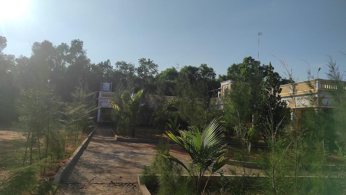 Auro Sunrise Resort Auroville