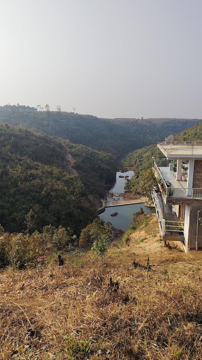 THE LOOMKYNTOOR RESORT – photo 3