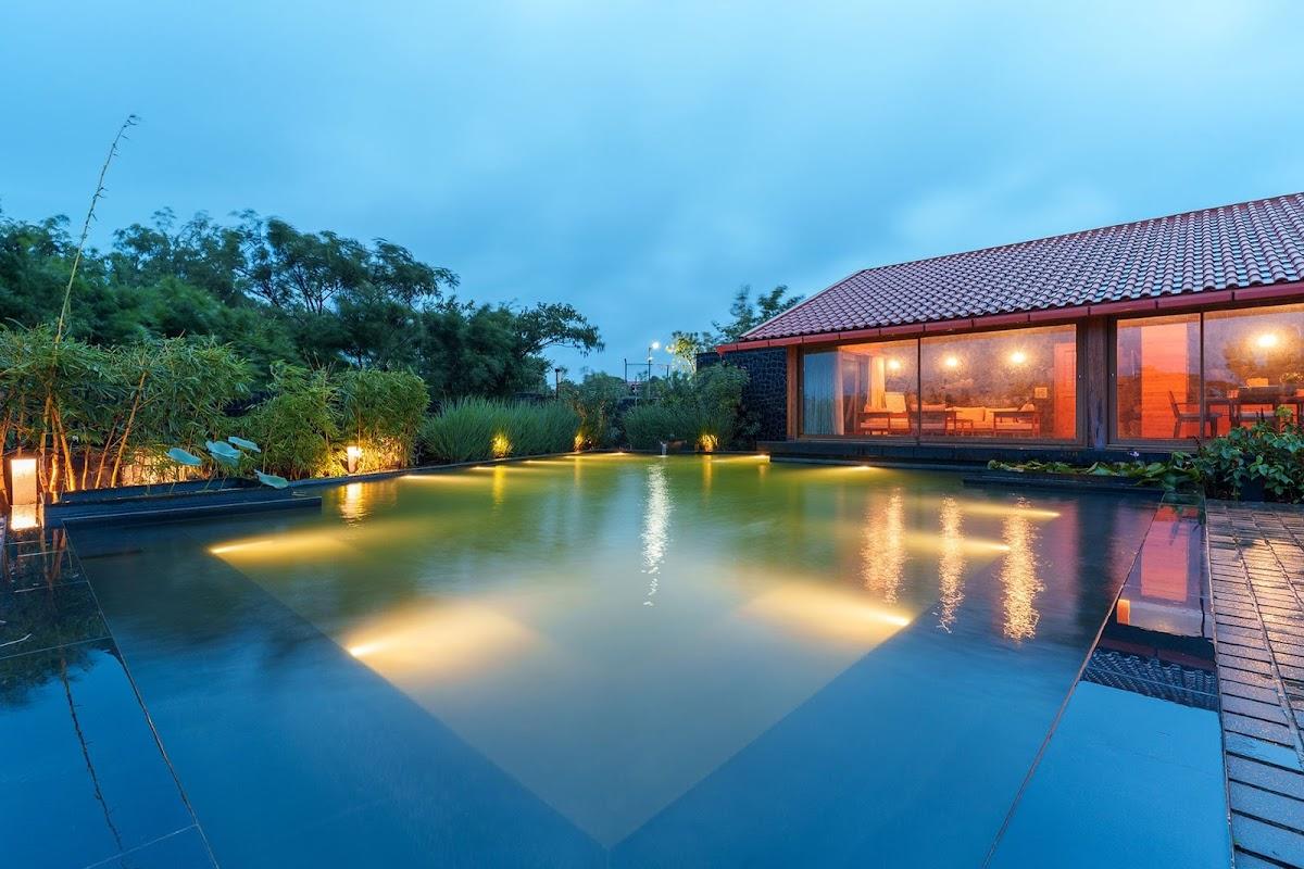 StayVista at Stonescape Villa | Luxury Villa with Private Pool in Nashik – photo 2