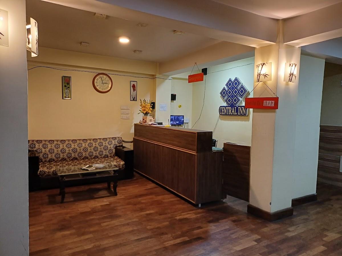 CENTRAL INN – photo 1