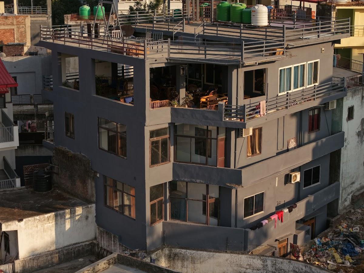 Skyard Hostel Rishikesh (Laxman Jhula) – photo 2