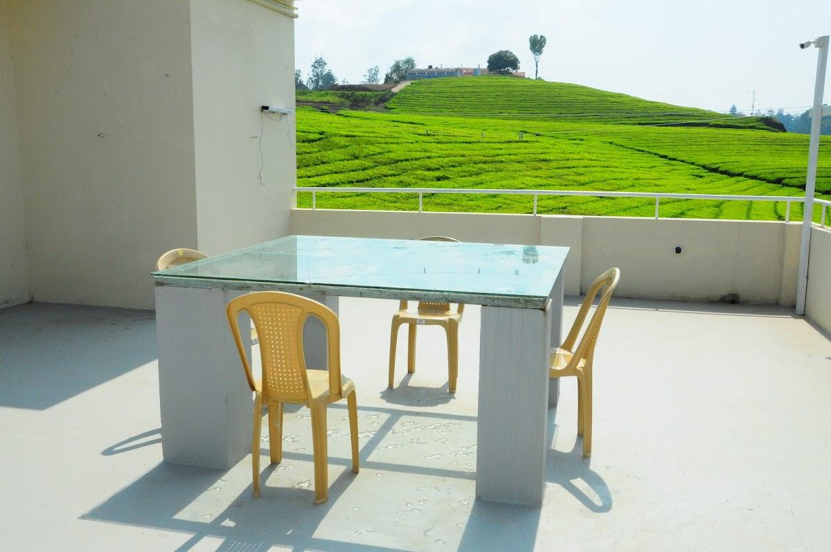 Rose Garden Enclave for Families and Executives – photo 2
