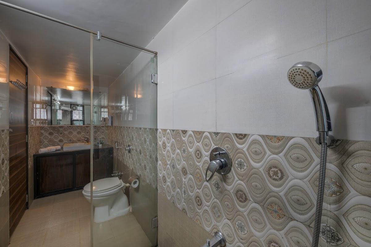 SaffronStays The Blue Door- Villa in Panchgani – photo 2