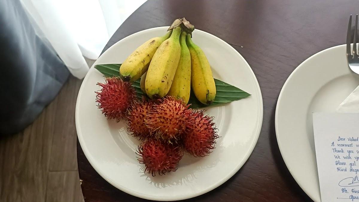 Mangata Beachfront Hotel – photo 1