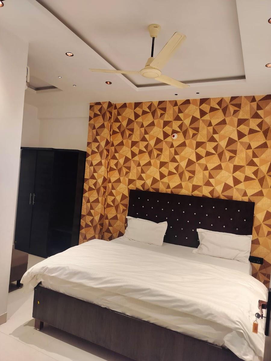 Shri Krishna Royal Residency – photo 1
