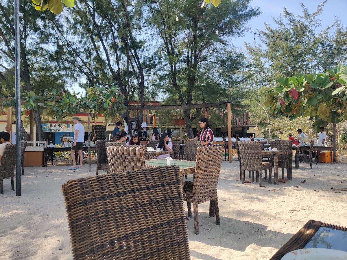 Aston Sunset Beach Resort - Gili Trawangan – photo 3