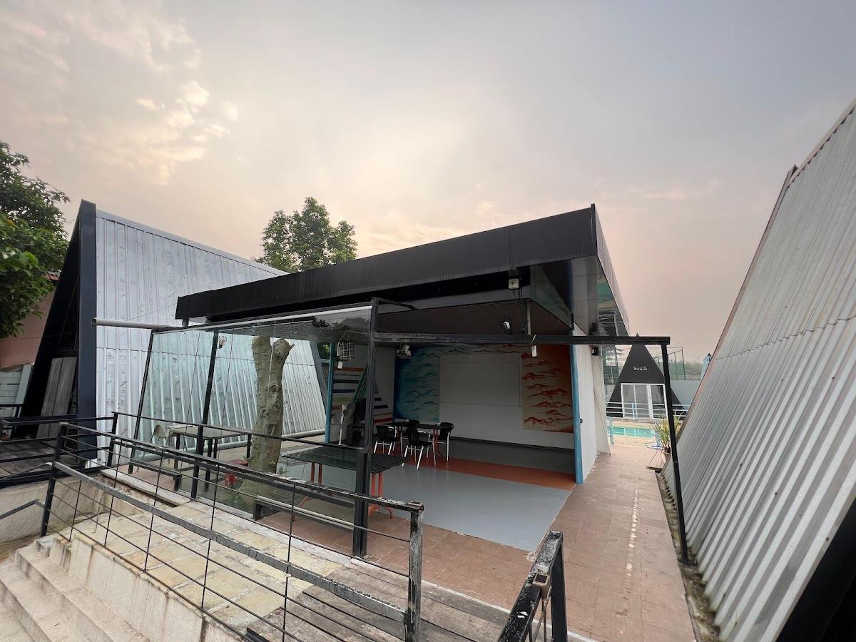 River Deck DELTA ( Private for the group of 15-20 guest) – photo 1