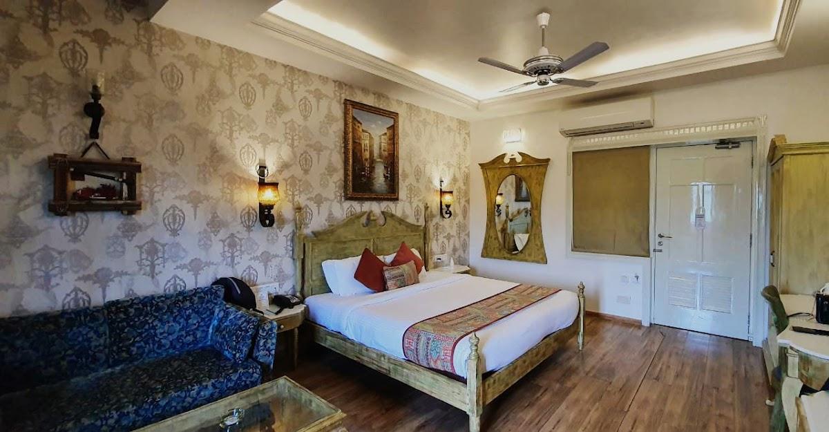 Hotel Hillock
