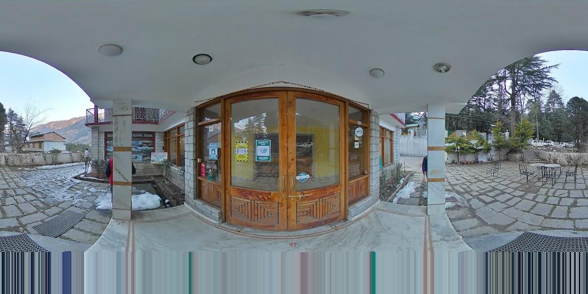 Hotel Rajhans Manali – photo 1