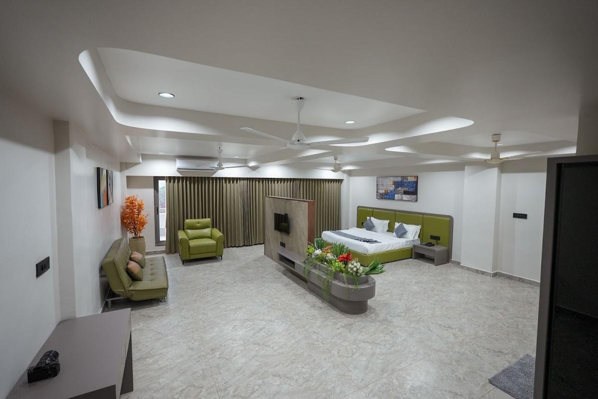 Hotel Kesharinandan – photo 3