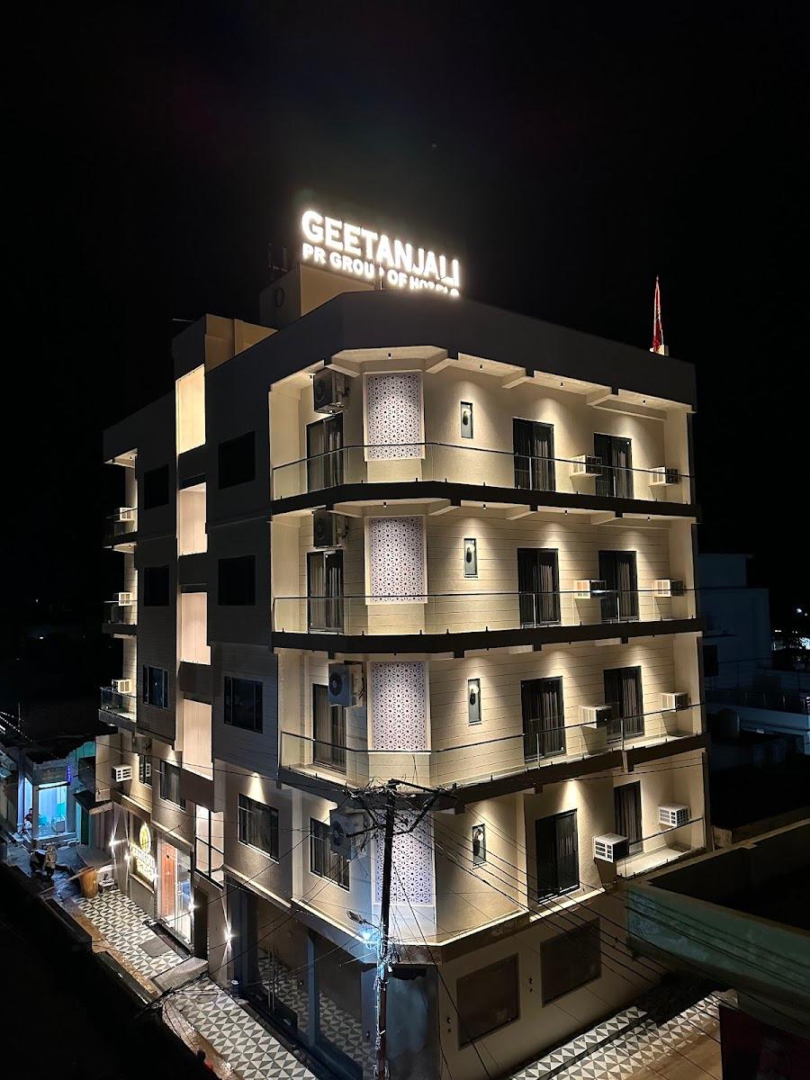 Geetanjali Hotel and Suites