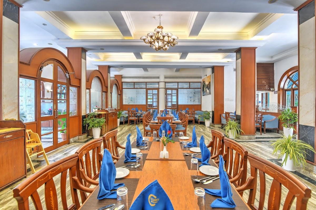 Celebrity Resort – photo 2