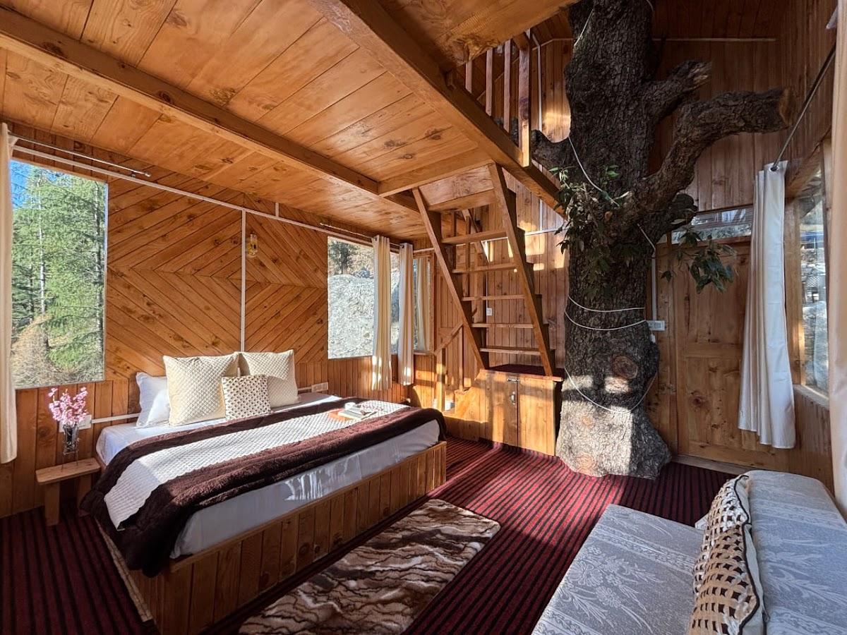 The Isisinga - A Forest Retreat in Mointains & “Rooftop Café – photo 4