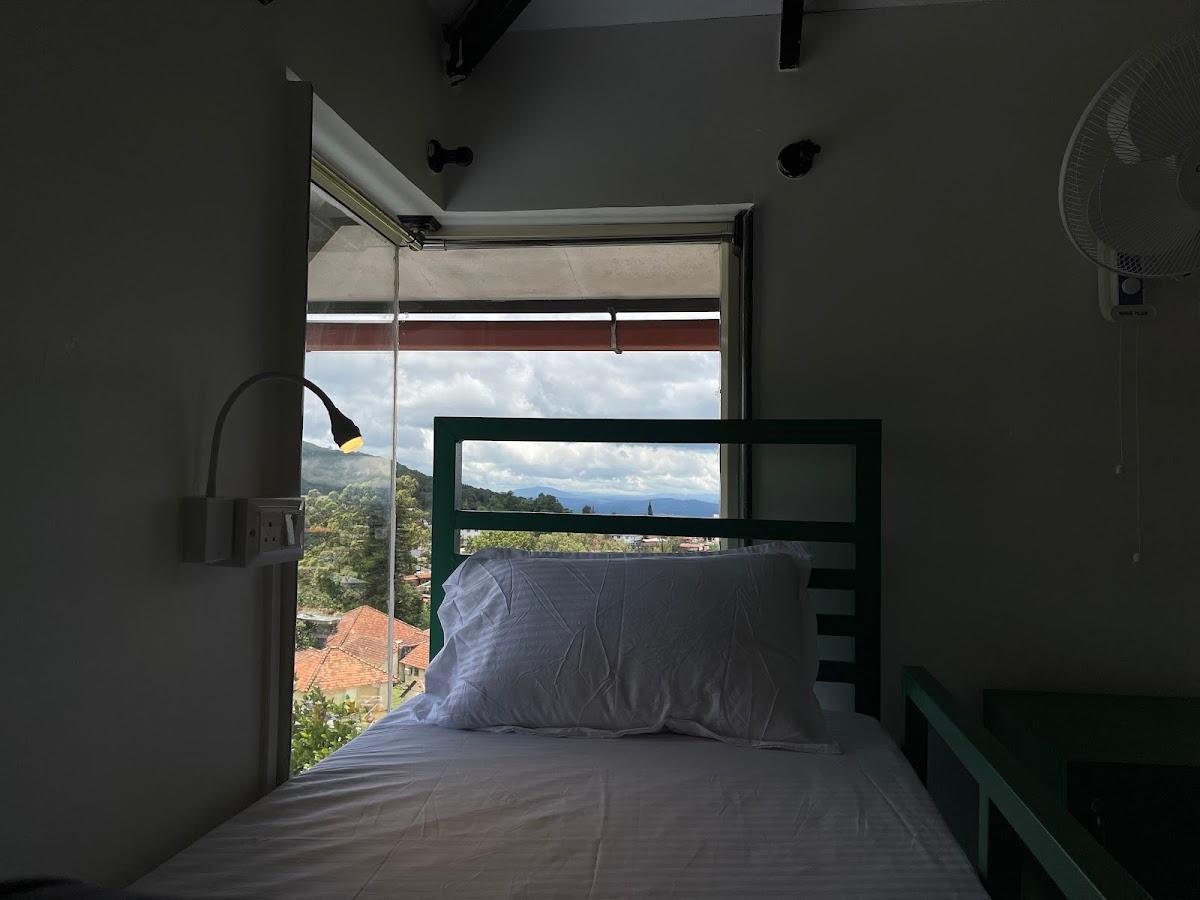 Abode Backpacker's Hostel – photo 1