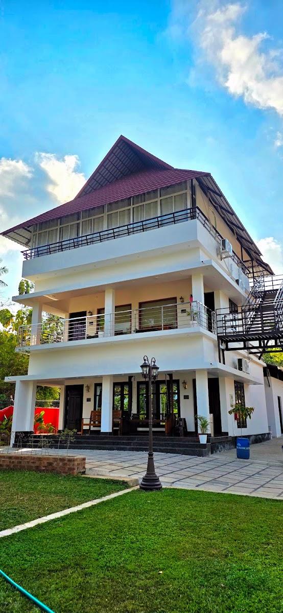 Royce Resort – photo 4