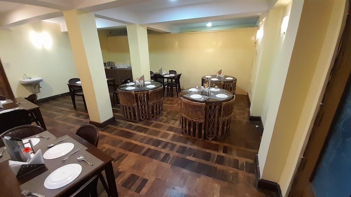 CENTRAL INN – photo 4