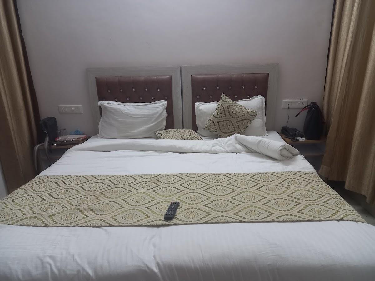 Hotel Yog Tapovan – photo 2