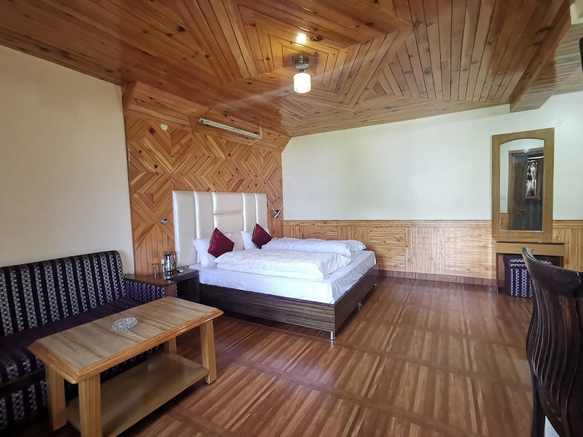 Hotel KinnerVilla – photo 2