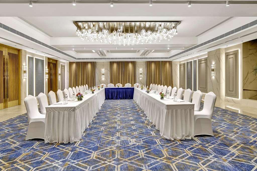 Park Inn by Radisson Surat – photo 4