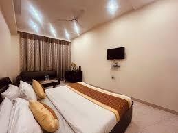 Hotel Lagoona and Banquet Hall – photo 1