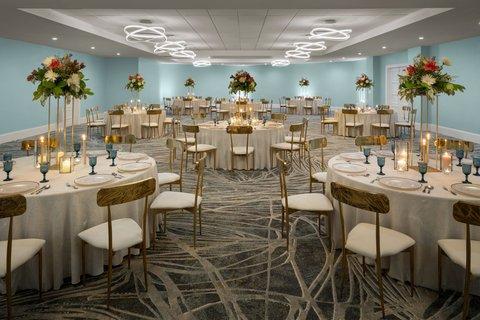 Courtyard by Marriott Nassau Downtown/Junkanoo Beach – photo 1