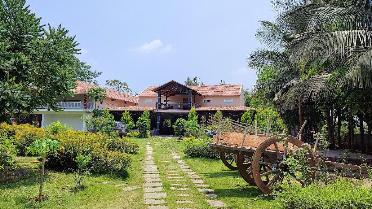 Wild Valley Mountain Bear | Resorts in Ramanagara | Corporate Outings – photo 1