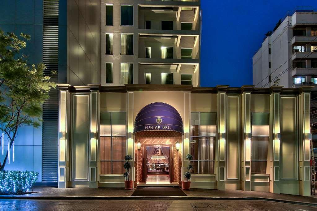 Radisson Suites Bangkok Sukhumvit – photo 1