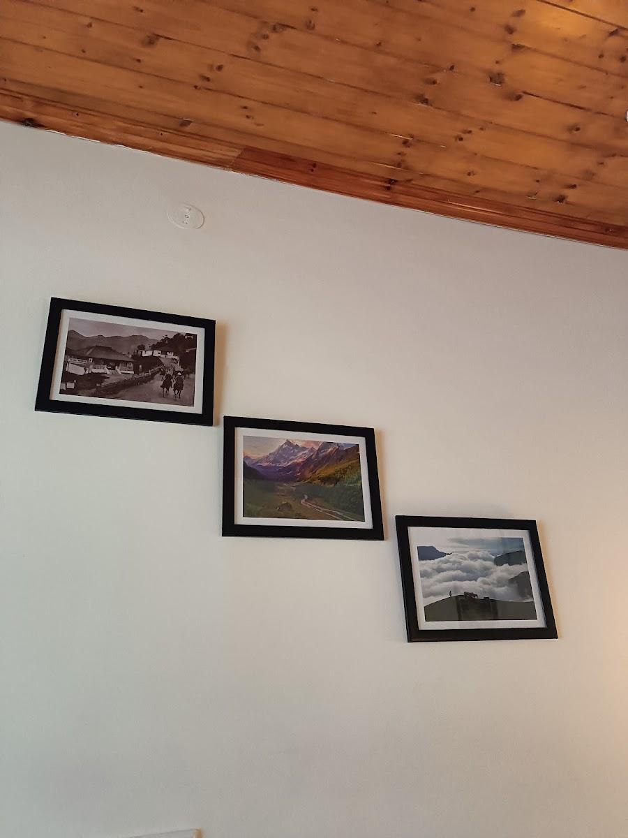 'The Oakwood Cottage' by Planet Stays – photo 4