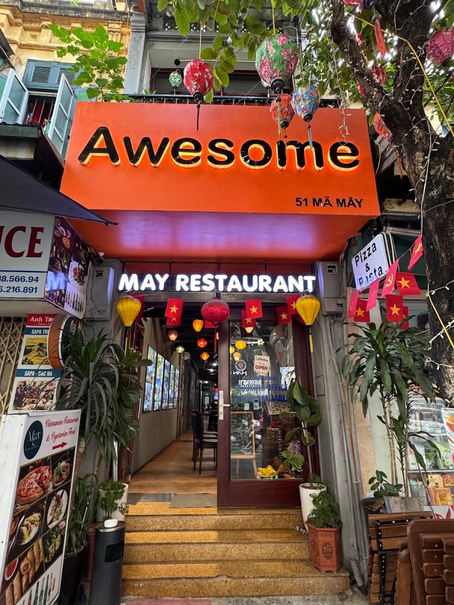 Awesome Hanoi Hostel & Rooftop View – photo 2