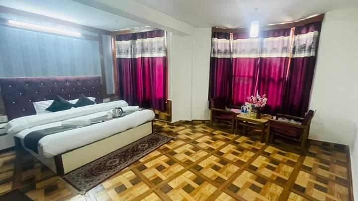Hotel Piccadily Manali – photo 1
