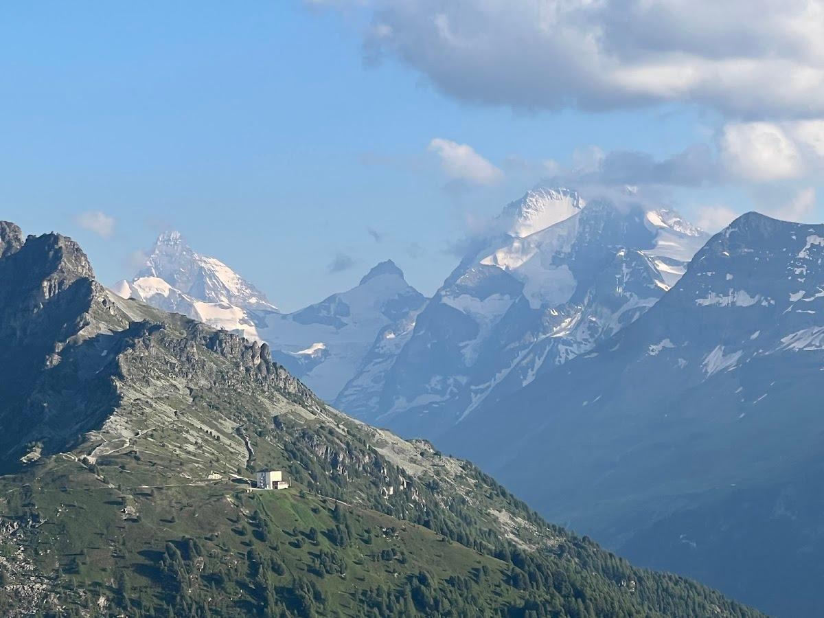 Bella Tola hut – photo 3