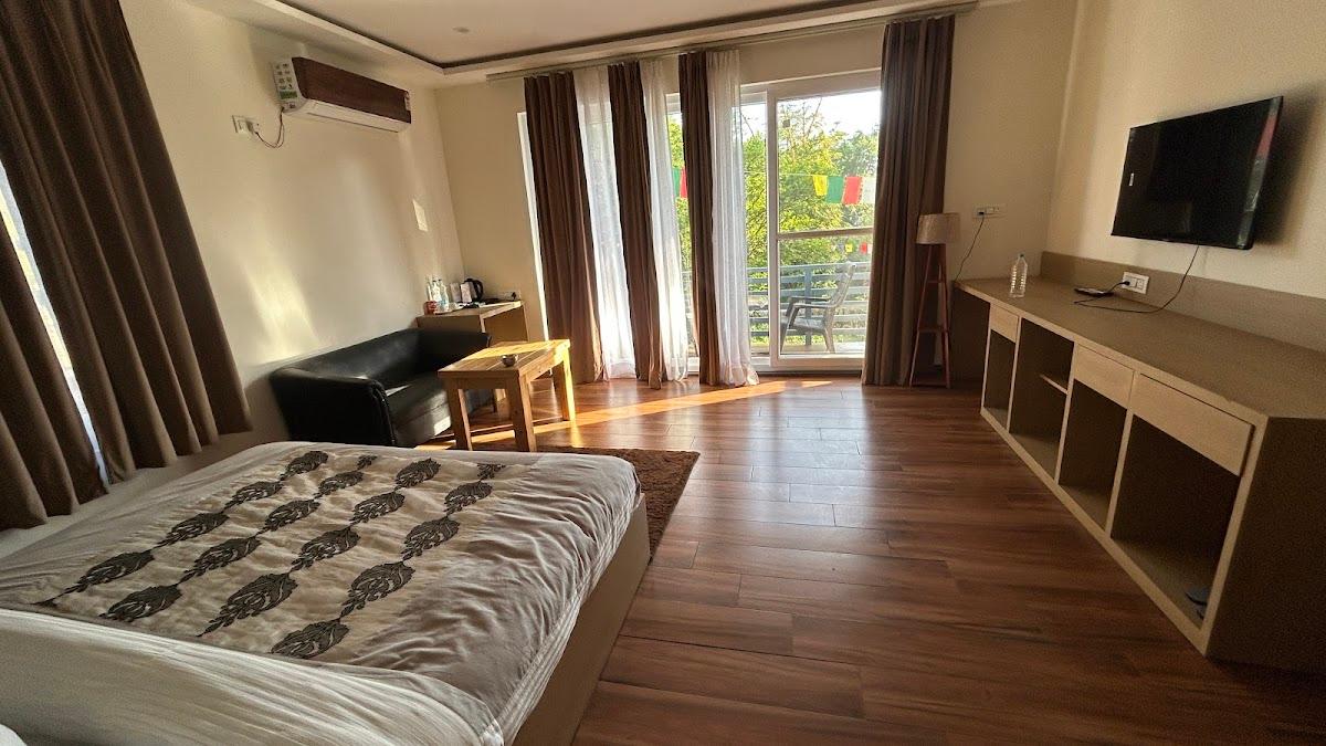 Namlang Himal Resort