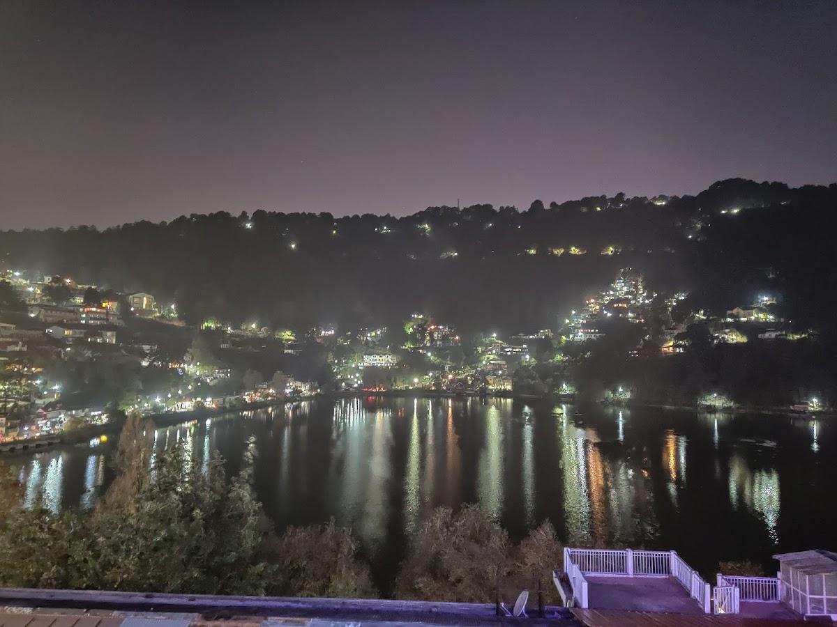 Goroomgo Naini Lake View Mall Road Nainital – photo 2