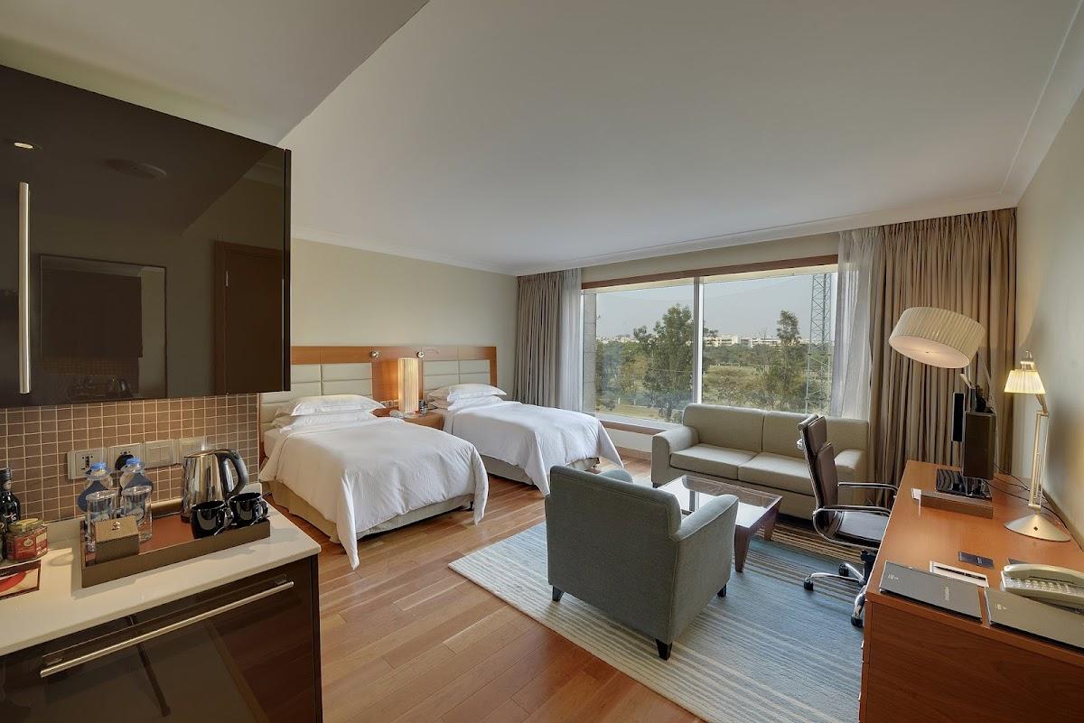 Hilton Bangalore Embassy GolfLinks – photo 1