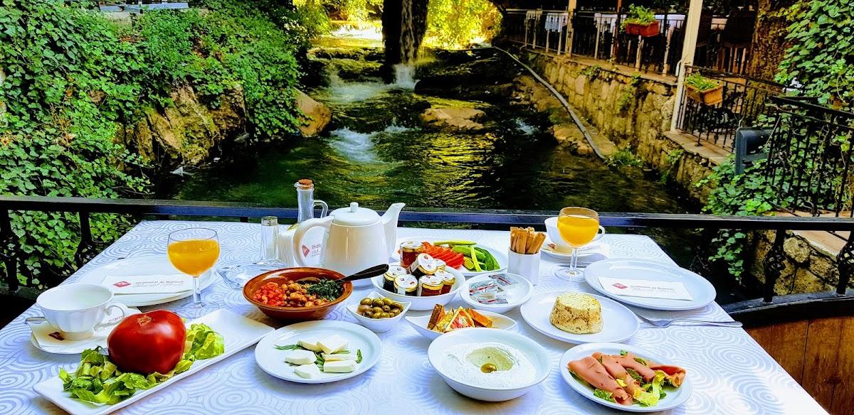 Shallalat Al Barouk Hotel & Restaurant – photo 4