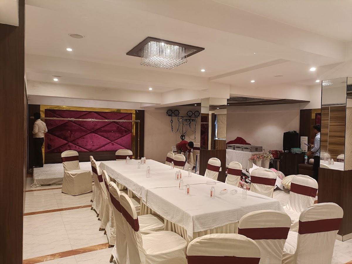 Gold Crest Business Hotel – photo 2