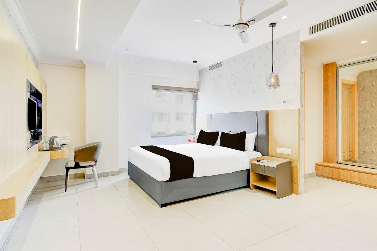 Super Townhouse Oak by OYO AECS Layout Brookfield – photo 3