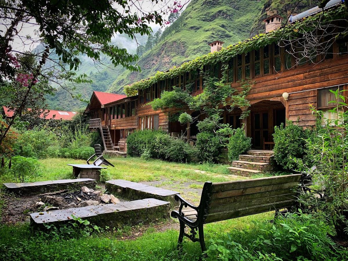 Raju Bharti's Guest House