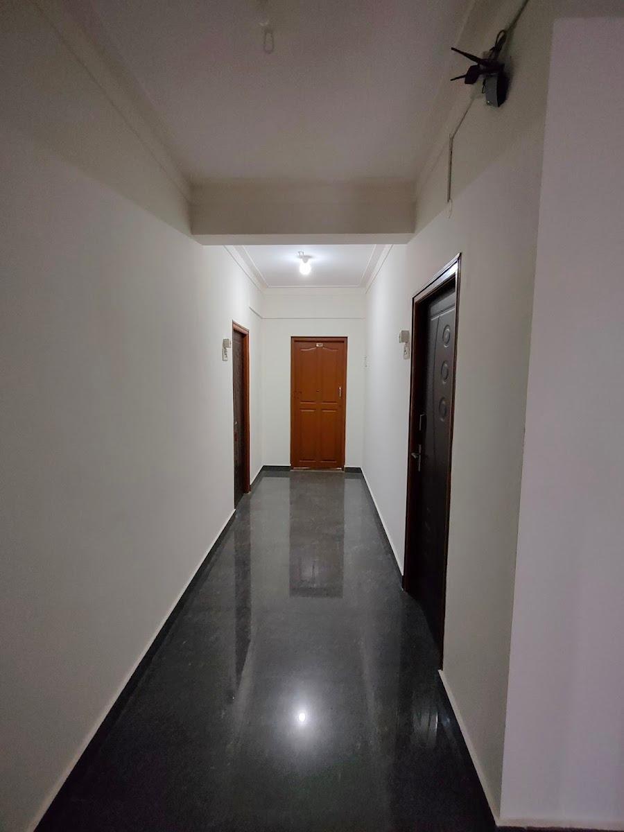 SHREVIK COMFORTS – photo 3