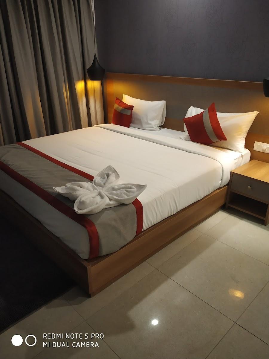 PARKWOOD SUITES KADUBEESANAHALLI – photo 4
