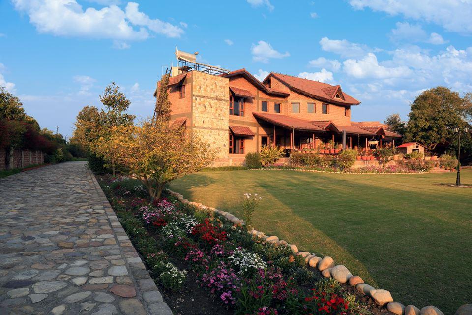 StayVista at Dudley Manor – photo 1