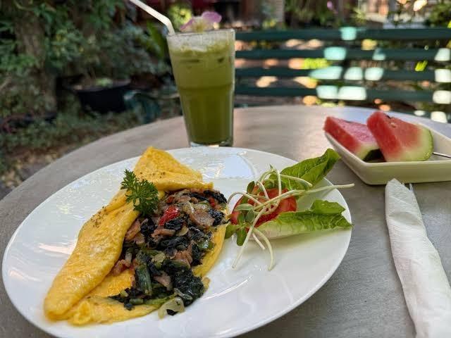 The Khom Chiang Mai - Guesthouse, Cafe and Wine Bar – photo 1