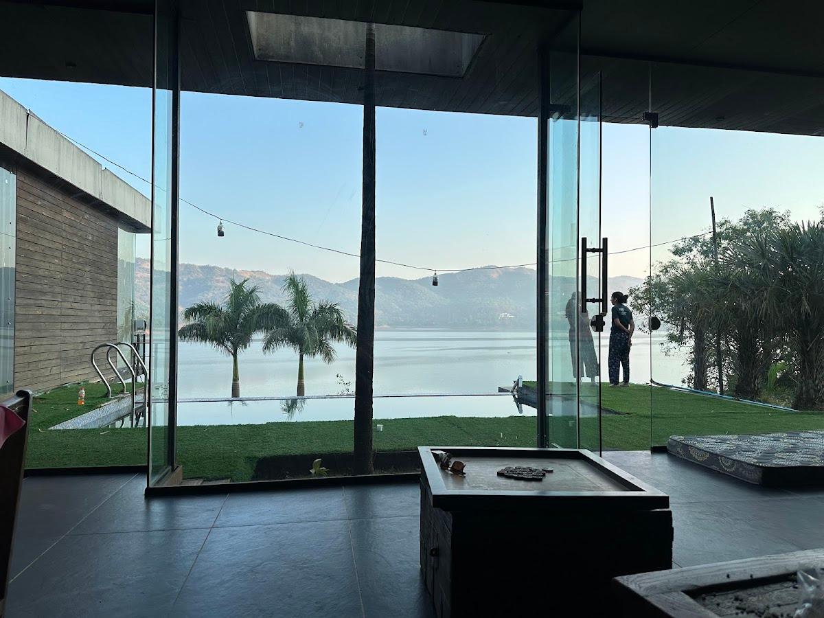Skylark Waterview Villa – photo 4