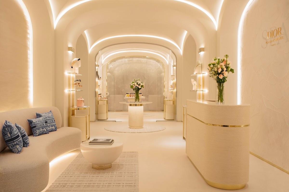 Hôtel Plaza Athénée – photo 2