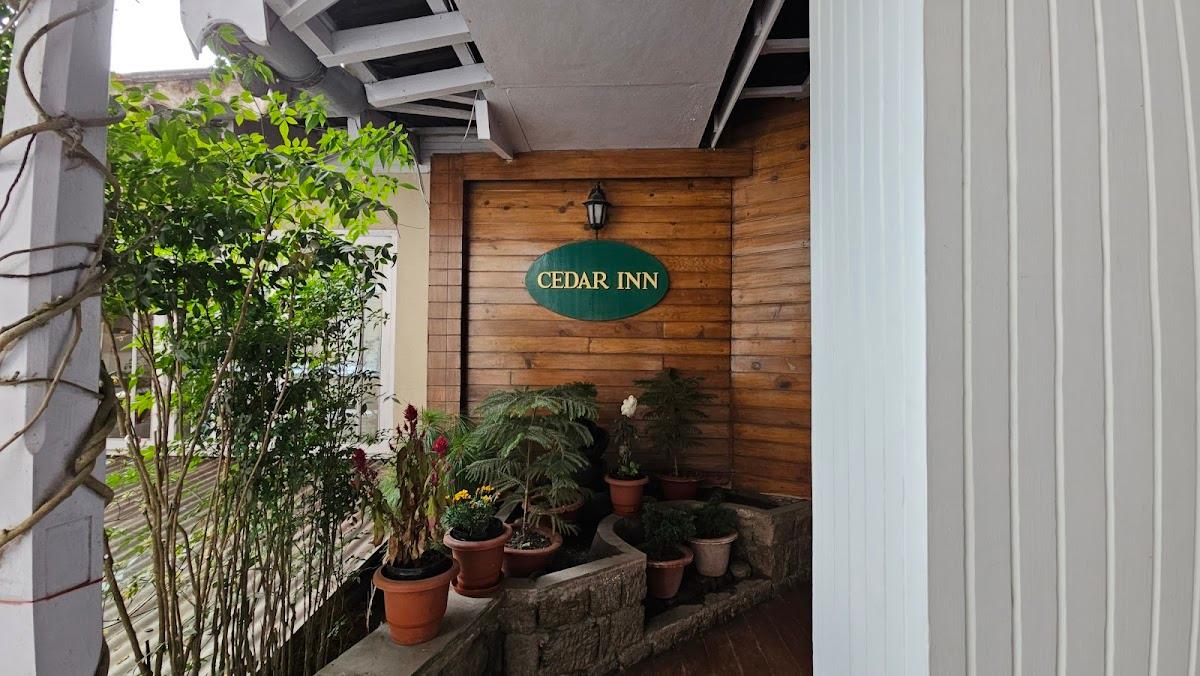 Cedar Inn – photo 2